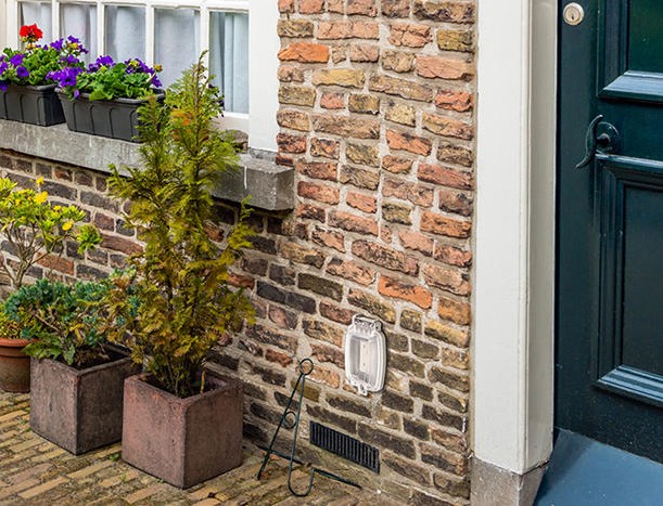 Leviton GFCI Outlet on a outside wall